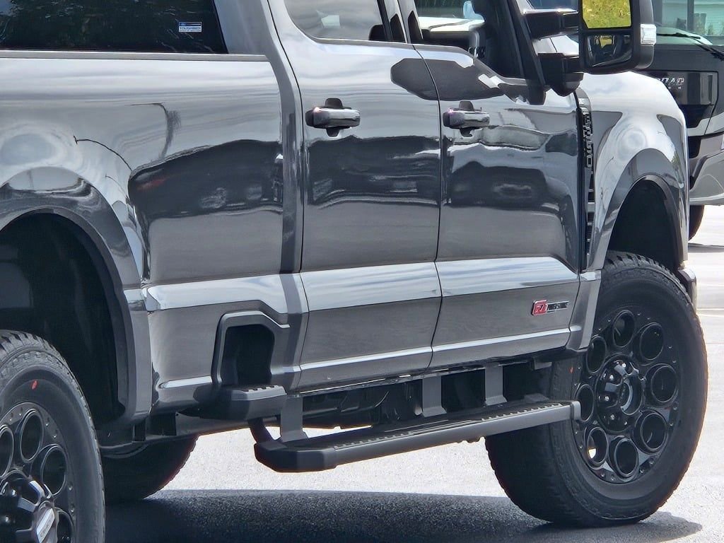 New 2026 Ford F350 XLT w/ XLT Premium Package image 10