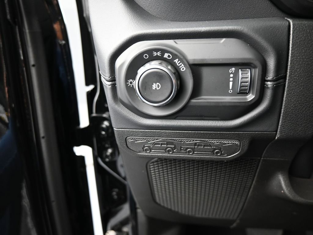 New 2026 Jeep Wrangler Sahara image 25