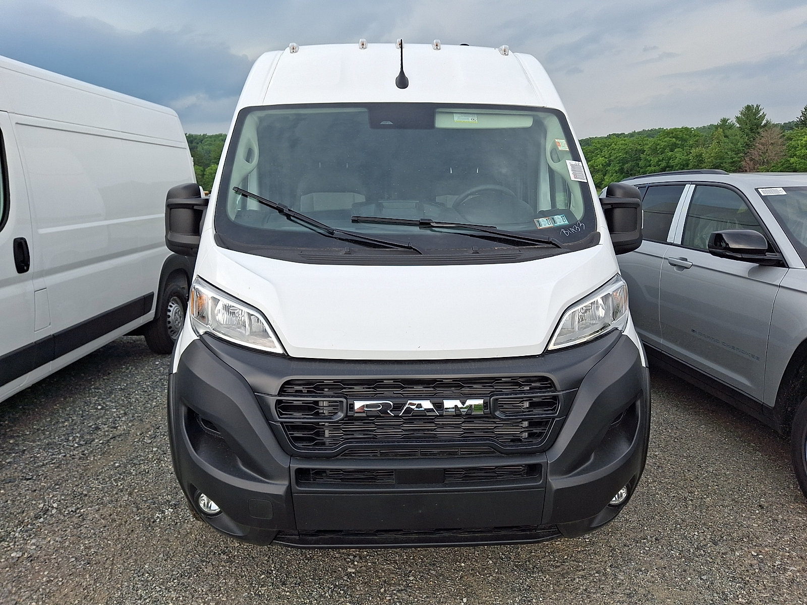 New 2026 RAM ProMaster 2500 w/ Convenience Group FWD image 2