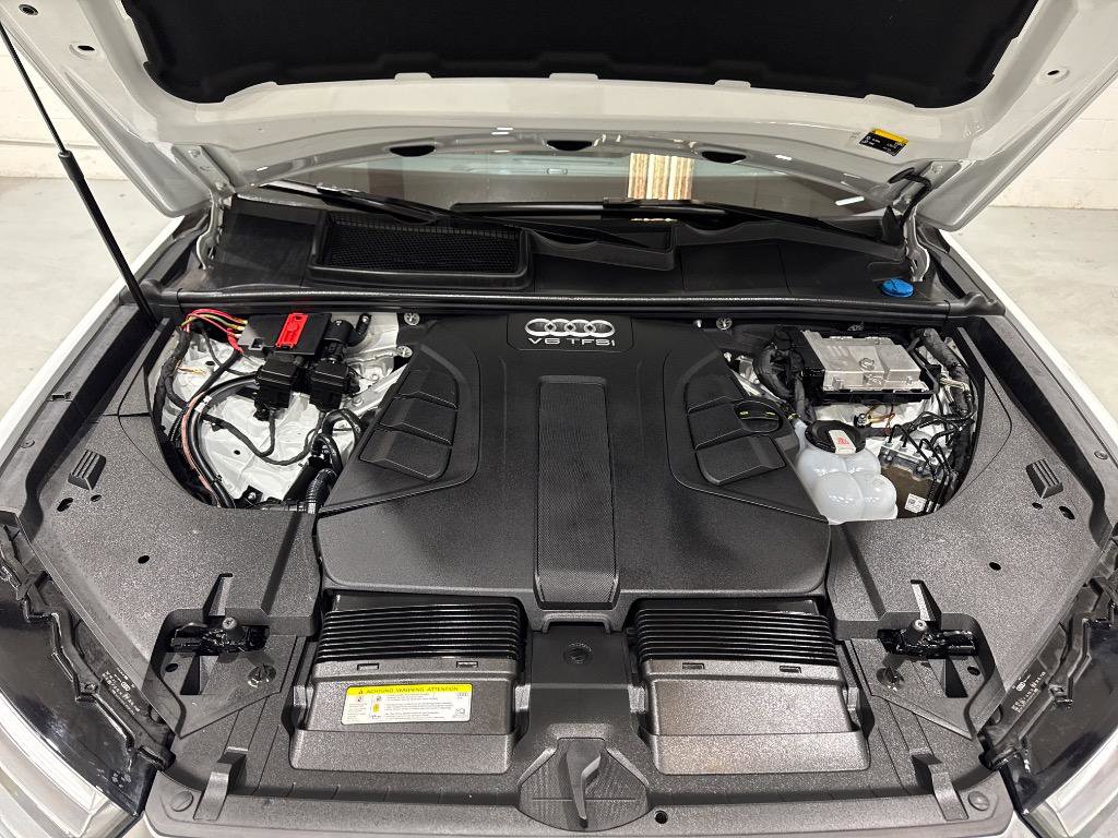 Used 2018 Audi Q7 3.0T Premium Plus w/ Premium Plus Package image 13