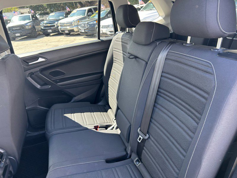 Used 2022 Volkswagen Tiguan S image 15