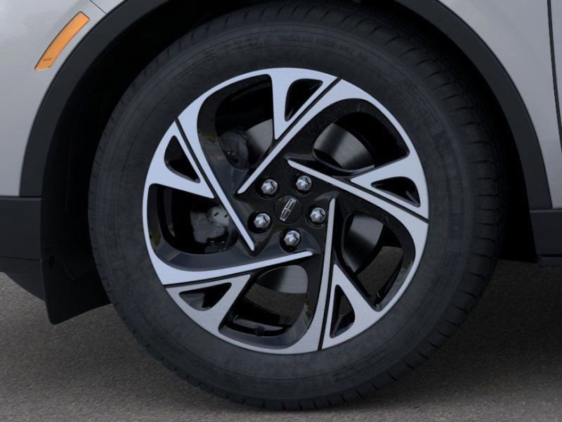 New 2025 Lincoln Nautilus Premier w/ Equipment Group 102A image 19