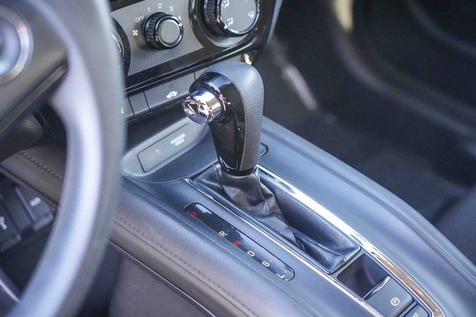 Used 2016 Honda HR-V LX image 19