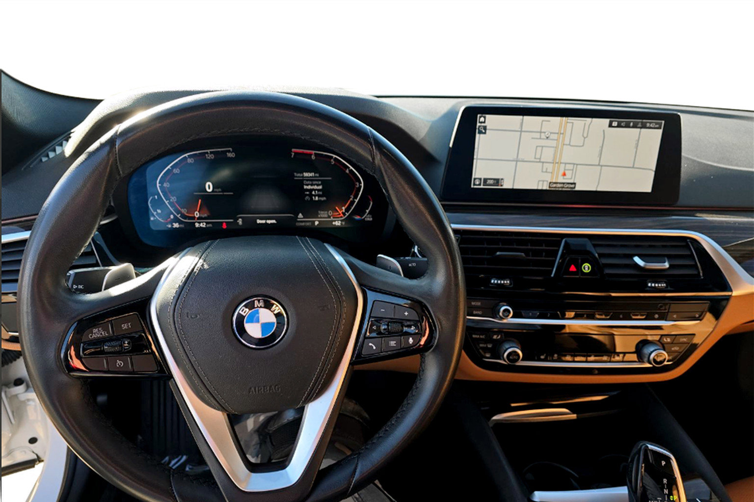 Used 2020 BMW 530i w/ Premium Package image 5