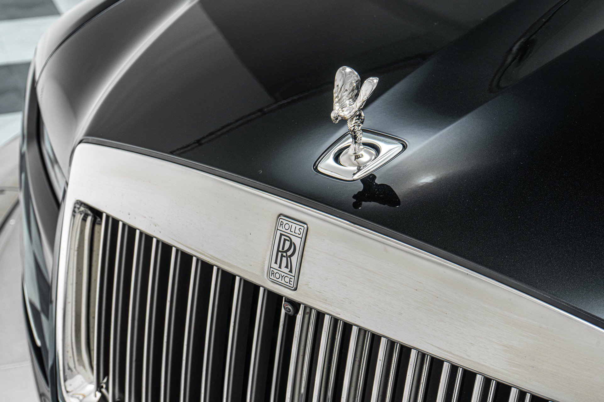 Used 2022 Rolls-Royce Ghost w/ Ghost Package image 37