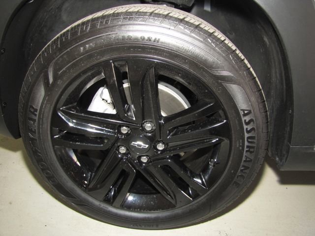 Used 2025 Chevrolet Trax ACTIV w/ Driver Confidence Package image 25