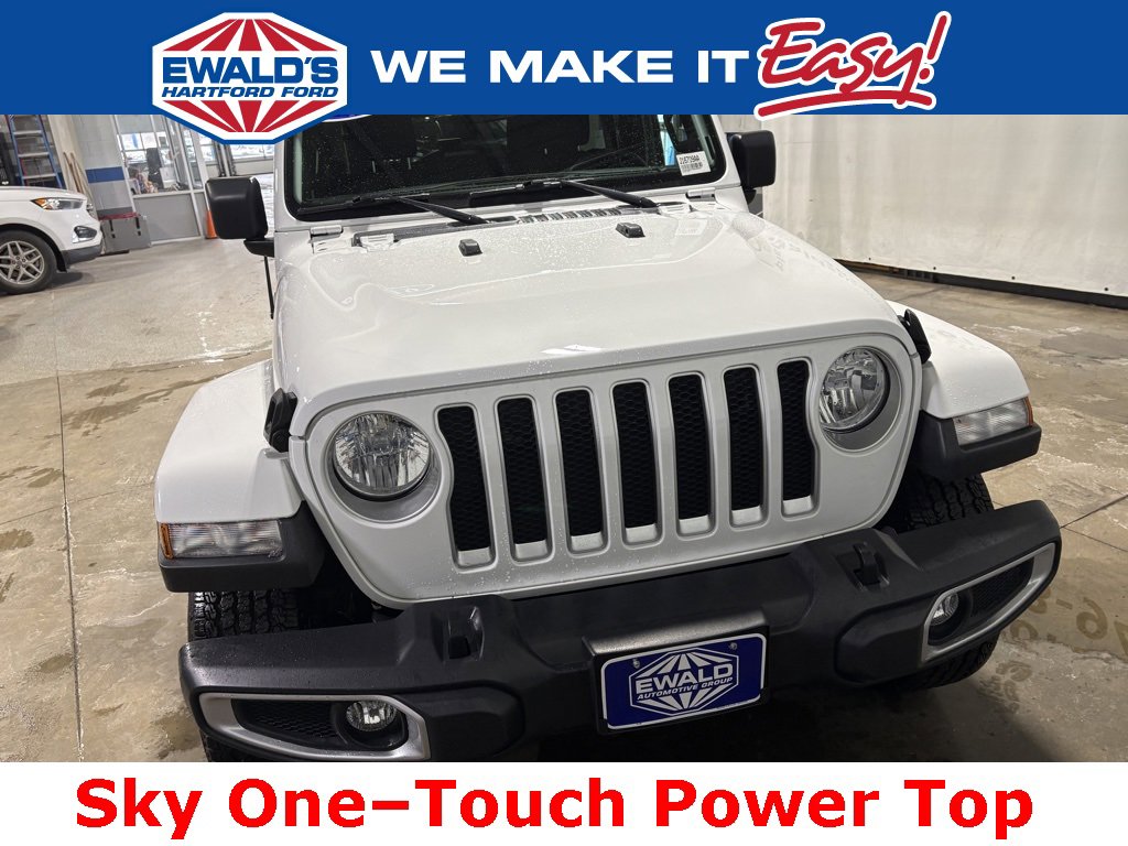Used 2019 Jeep Wrangler Unlimited Sahara image 3