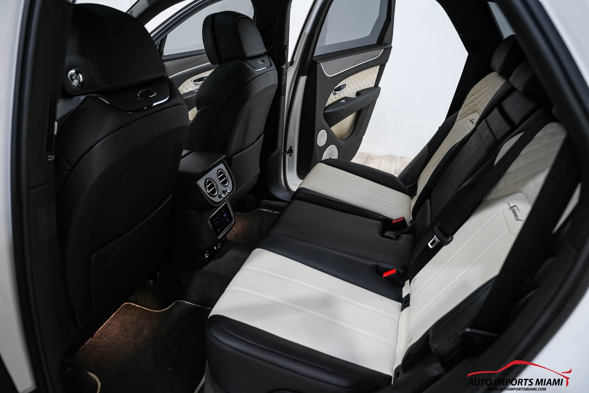 Used 2022 Bentley Bentayga Speed image 63