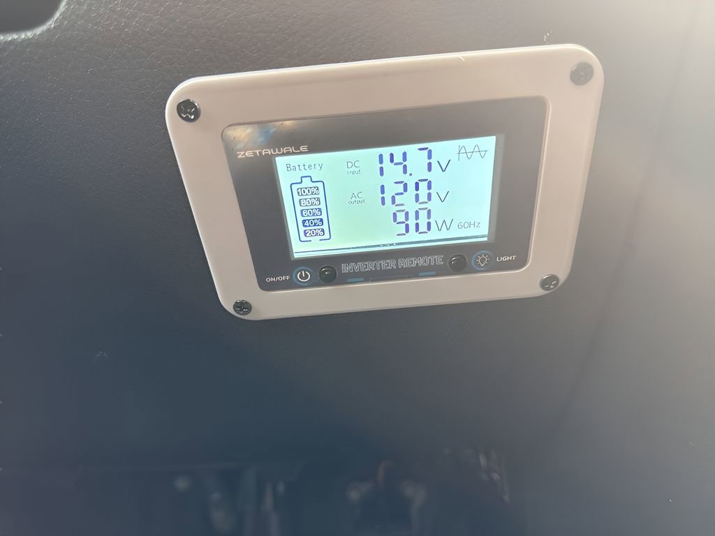Used 2024 Mercedes-Benz Sprinter 3500 image 28