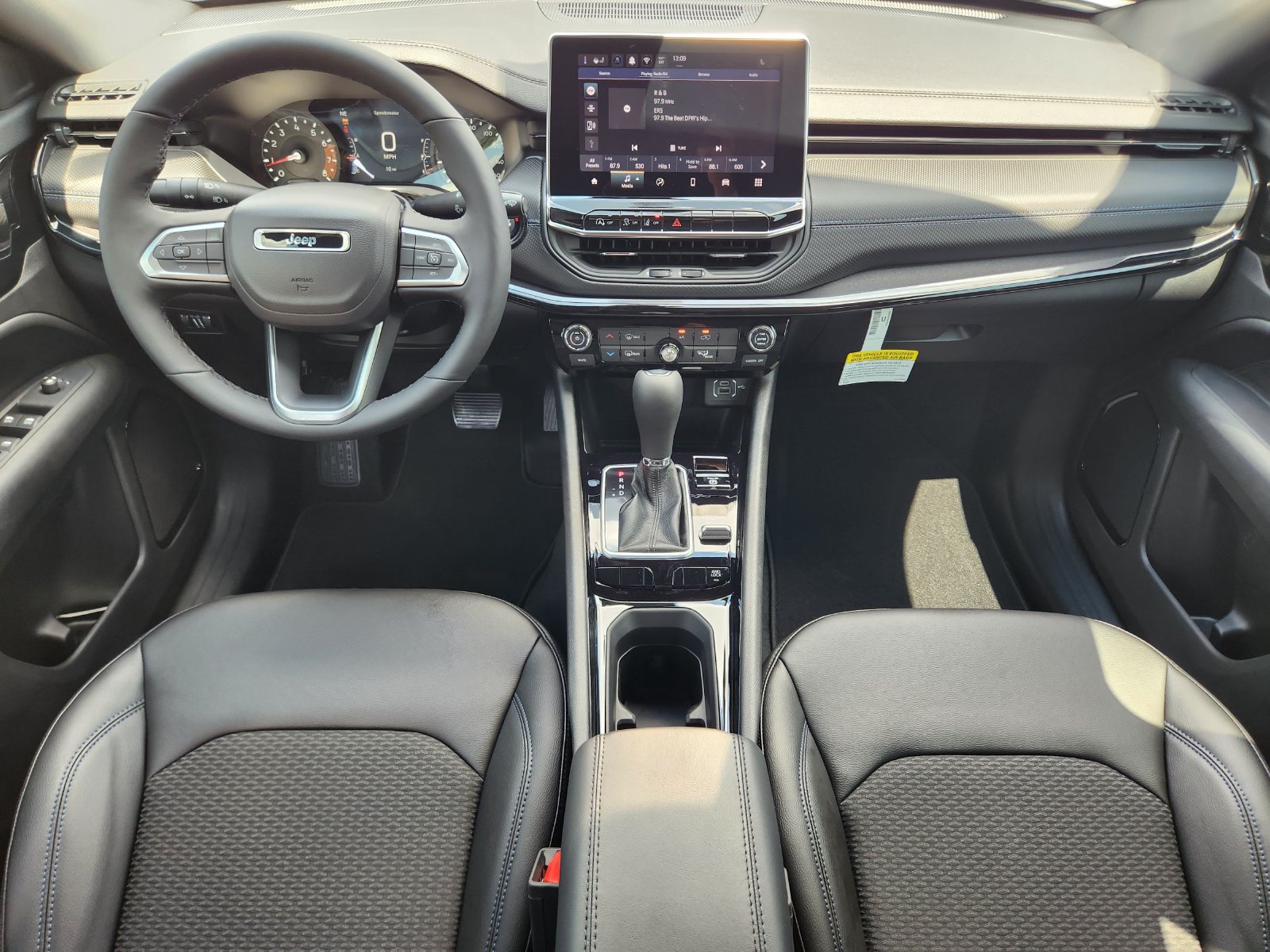 New 2026 Jeep Compass Latitude AWD/4WD image 23