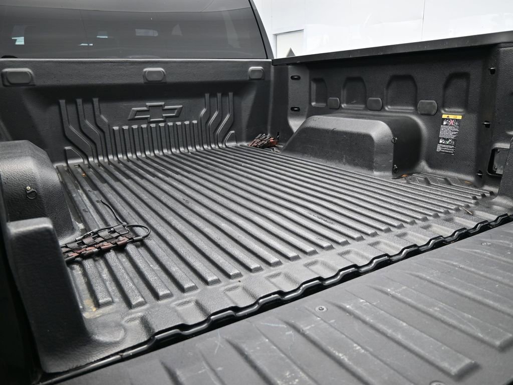 Used 2023 Chevrolet Silverado 1500 Custom image 37