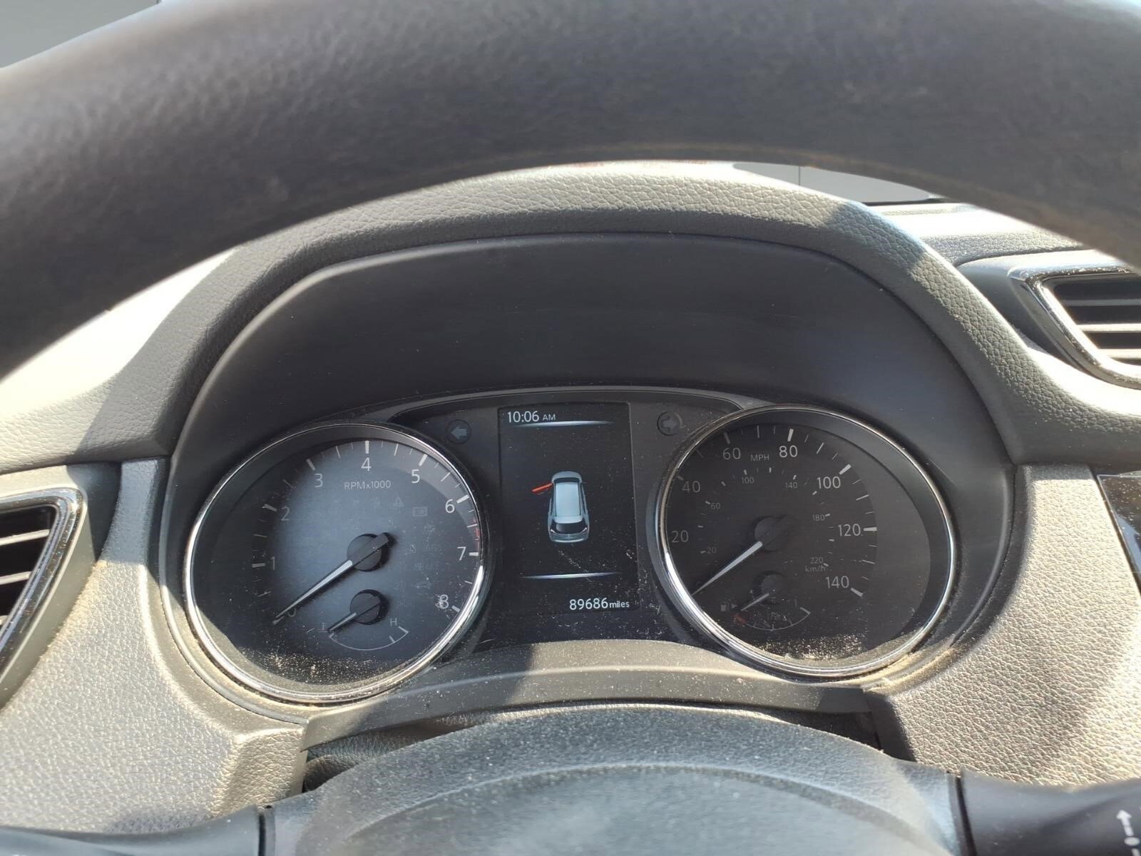 Used 2017 Nissan Rogue S AWD/4WD image 10