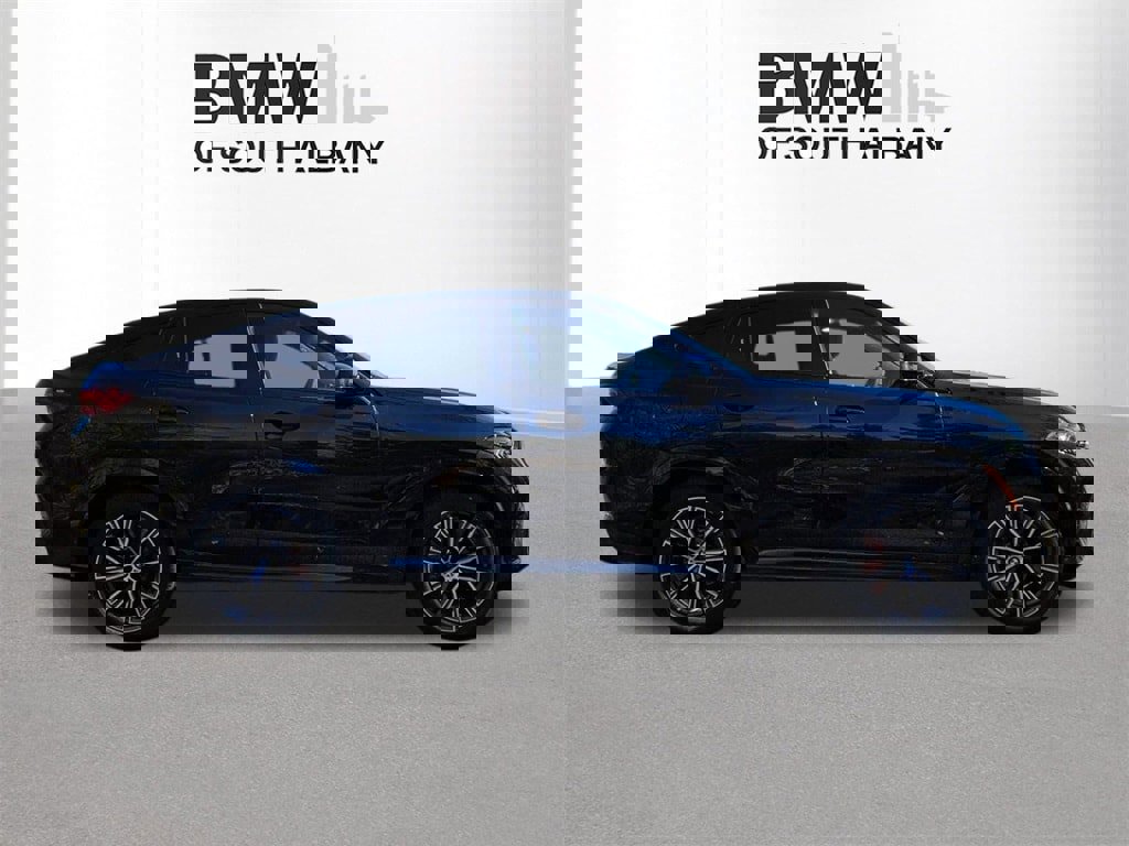 New 2026 BMW X6 xDrive40i w/ Climate Comfort Package image 3