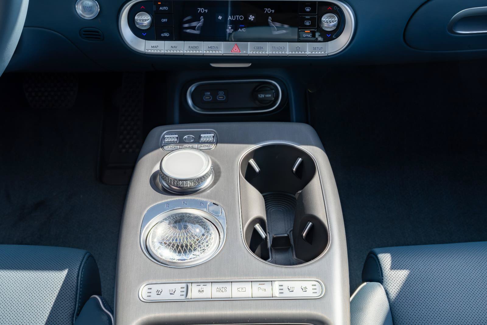 New 2026 Genesis GV60 Advance AWD/4WD image 11