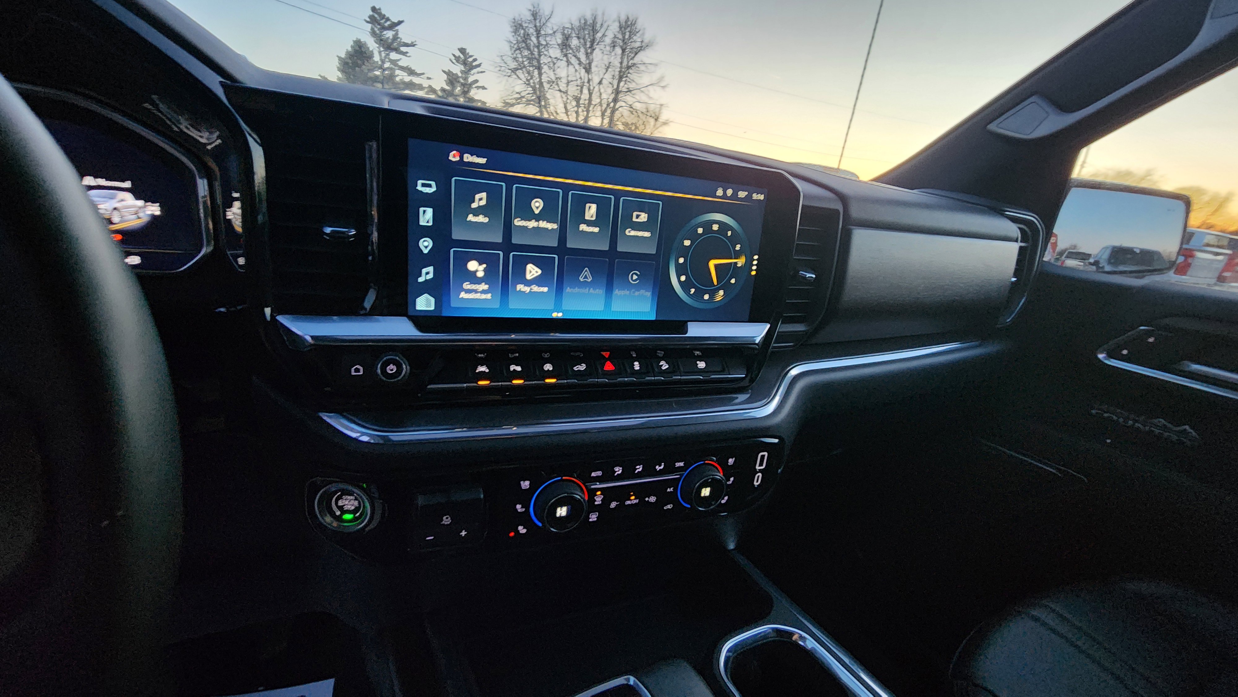 Certified 2025 Chevrolet Silverado 1500 High Country w/ Technology Package image 18