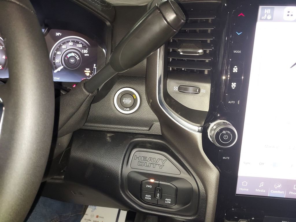 New 2026 RAM 5500 Tradesman w/ Laramie Trim Package image 26