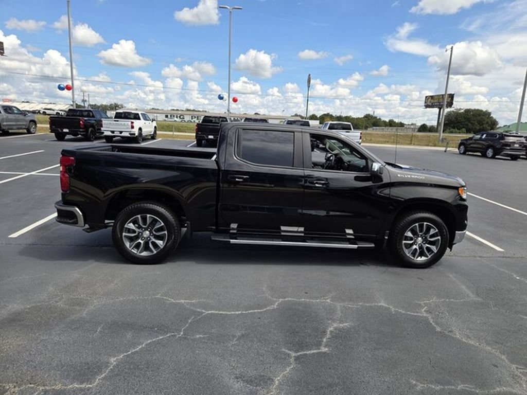 New 2026 Chevrolet Silverado 1500 LT w/ Leather Package RWD image 6