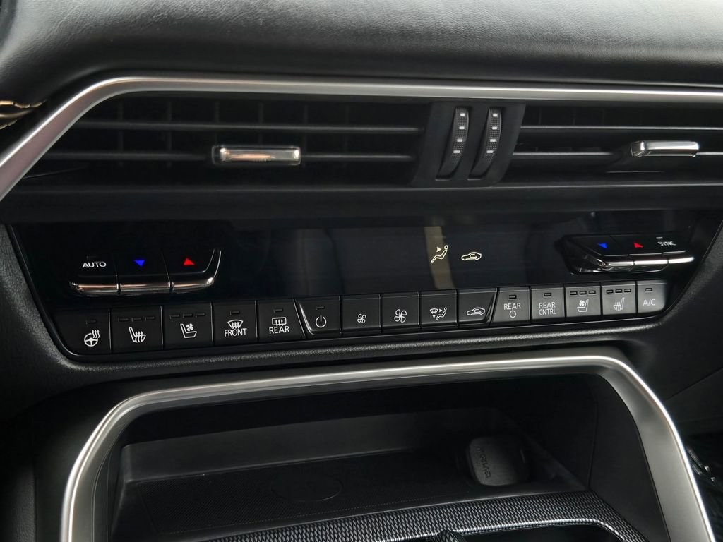 Certified 2024 MAZDA CX-90 Plug-In Hybrid w/ Premium Plus AWD/4WD image 22