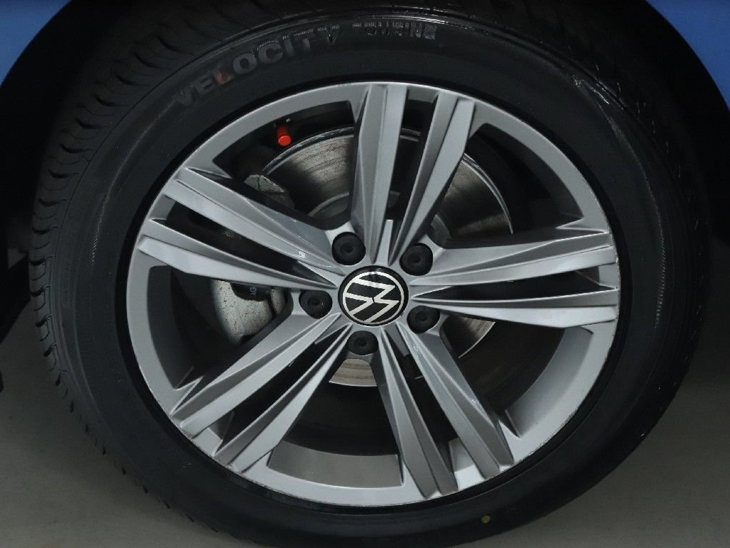 Used 2023 Volkswagen Jetta SE FWD image 37