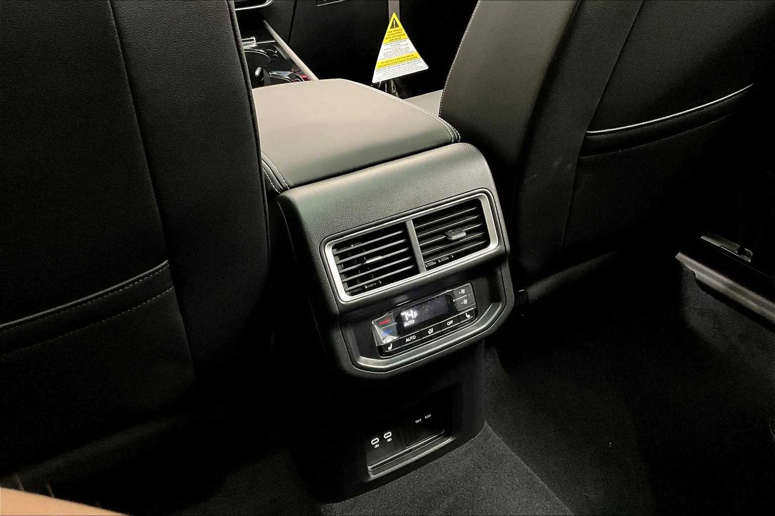 New 2026 Volkswagen Atlas SEL Premium R-Line image 16