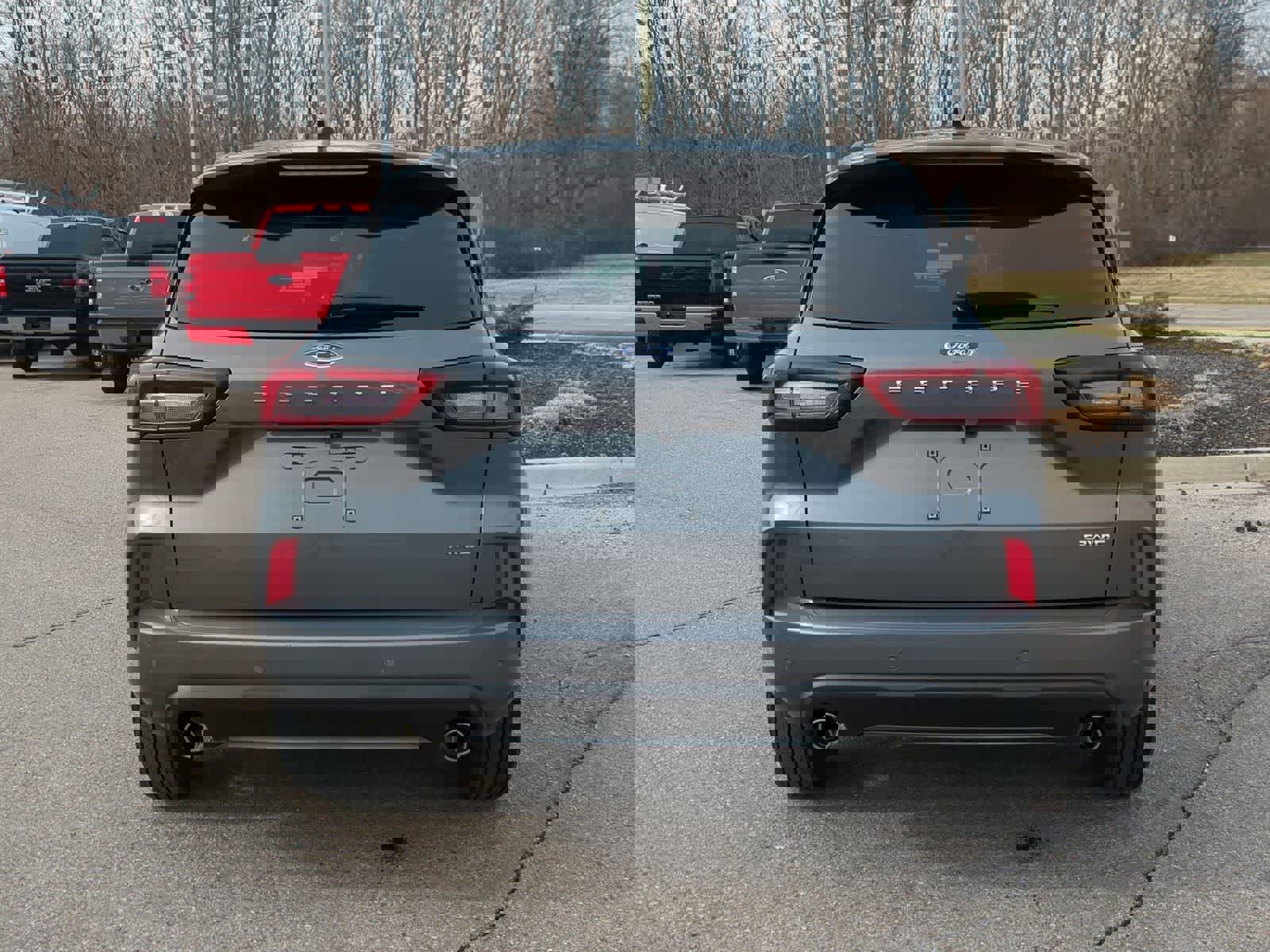 Used 2024 Ford Escape ST-Line Select w/ Tech Pack #2 image 7