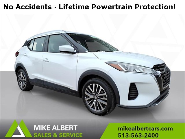 Used 2021 Nissan Kicks SV image 1