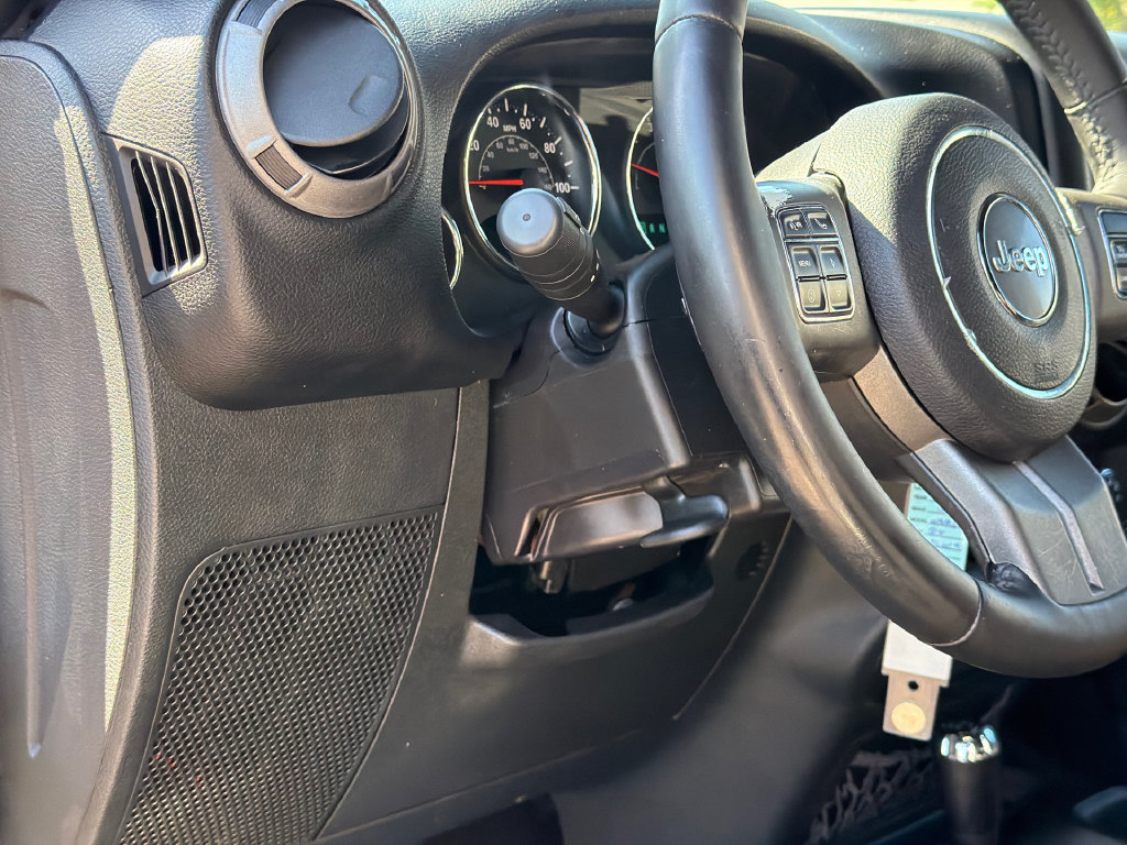 Used 2017 Jeep Wrangler Unlimited Sport AWD/4WD image 18