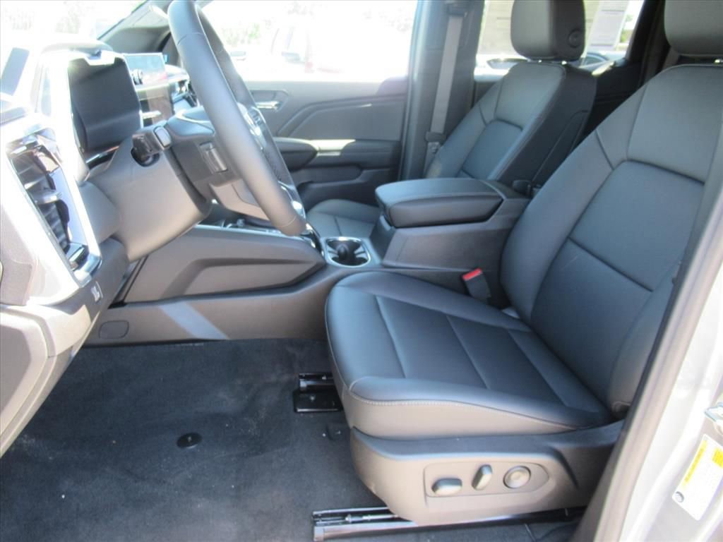 New 2026 GMC Canyon Elevation w/ Convenience Package RWD image 17