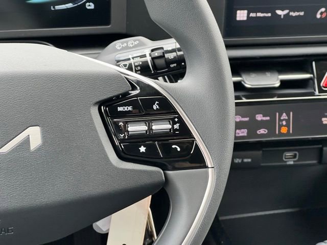 New 2026 Kia Niro LX FWD image 23