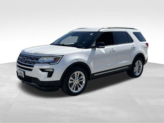 Used 2018 Ford Explorer XLT w/ Equipment Group 202A image 25