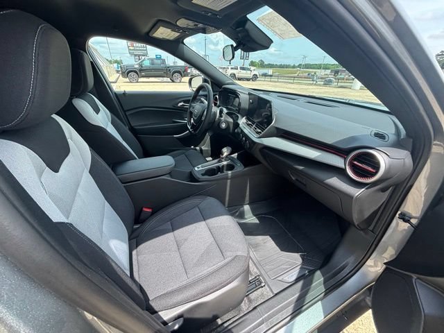 New 2026 Chevrolet Trax RS w/ Driver Confidence Package FWD image 9