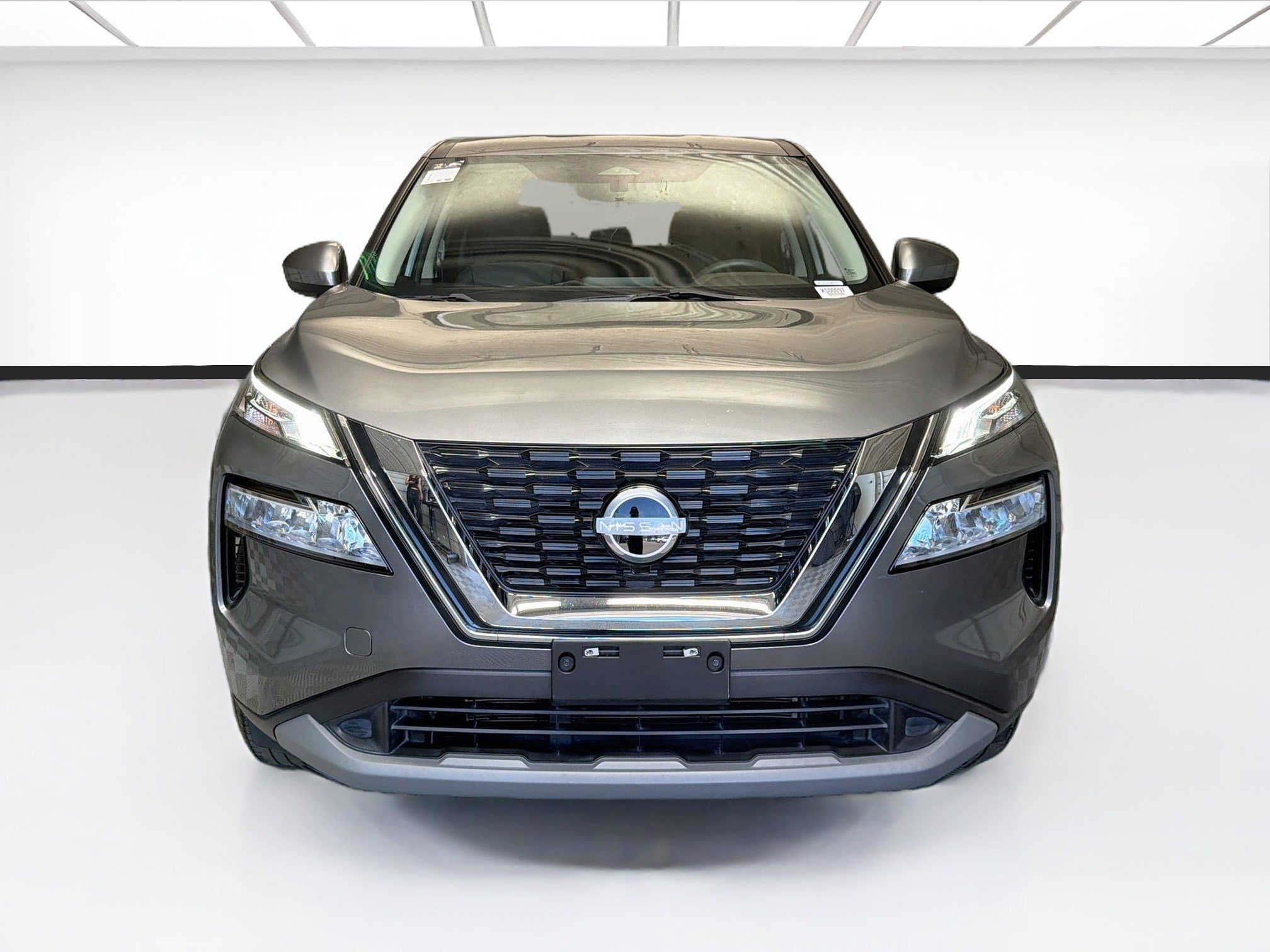 Used 2023 Nissan Rogue SV FWD image 2