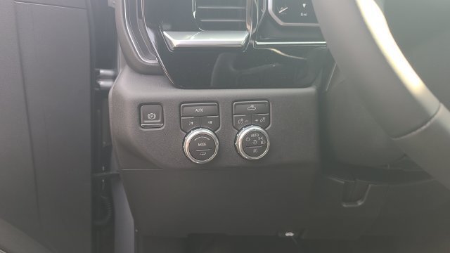 New 2026 GMC Sierra 1500 Elevation AWD/4WD image 11