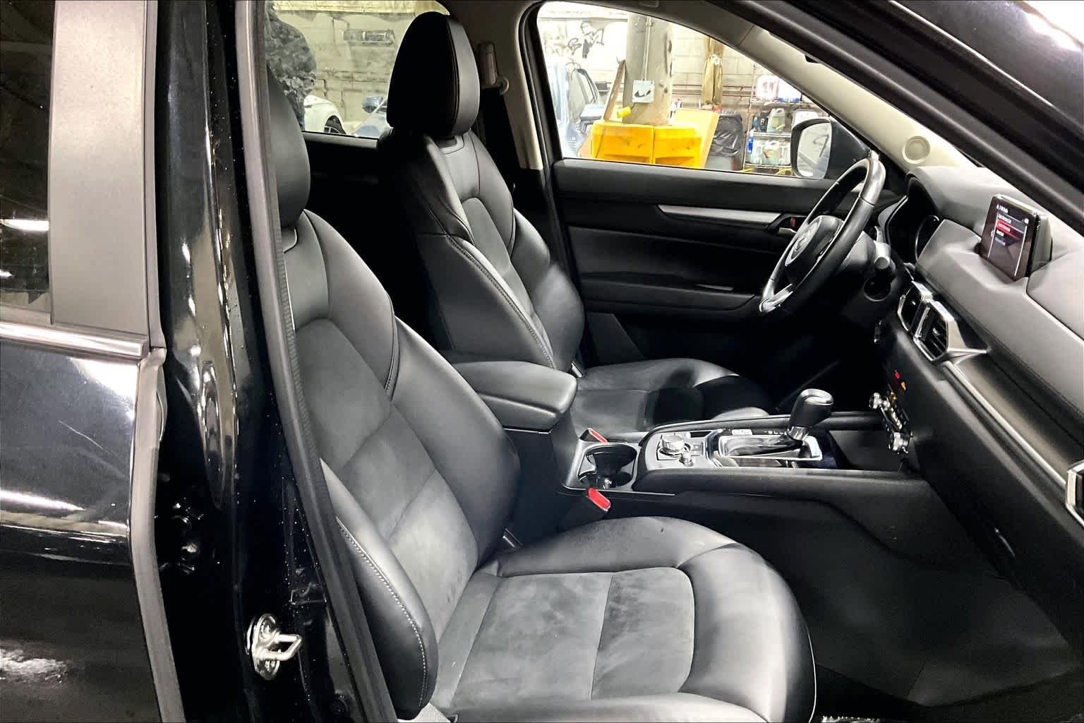 Used 2020 MAZDA CX-5 Touring AWD/4WD image 9