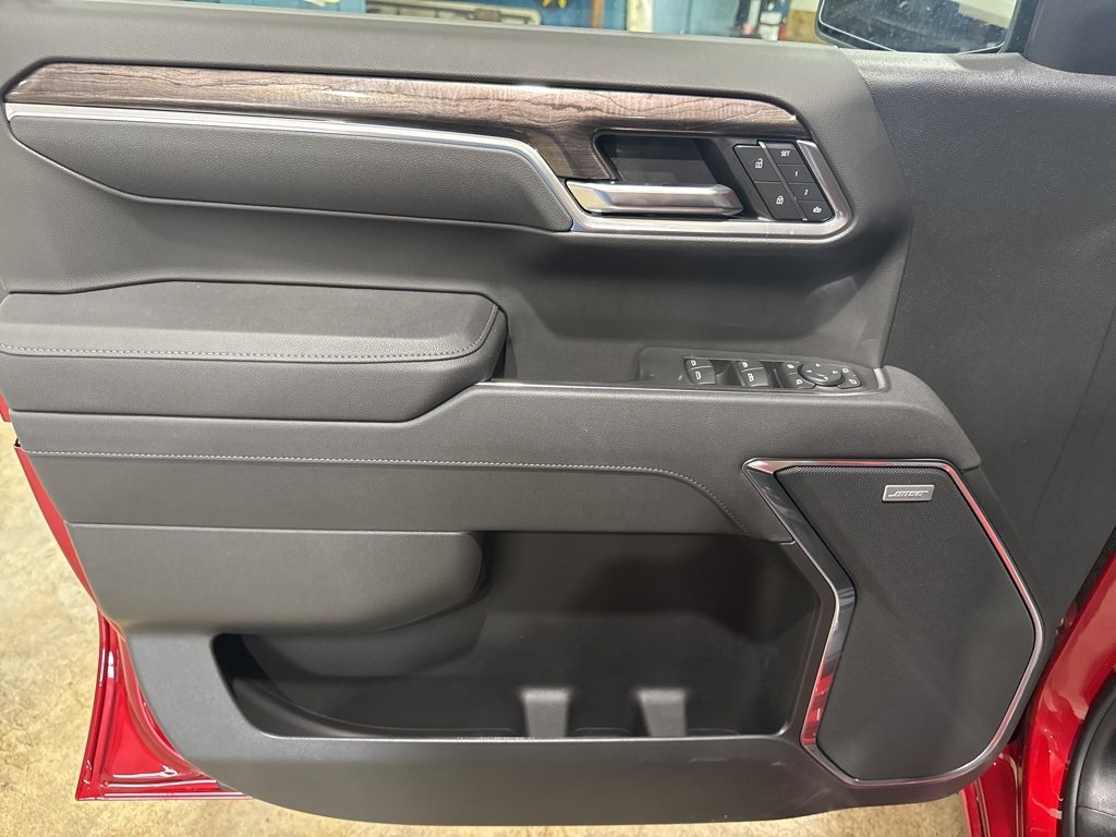 New 2025 Chevrolet Silverado 1500 LTZ w/ LTZ Premium Package image 16