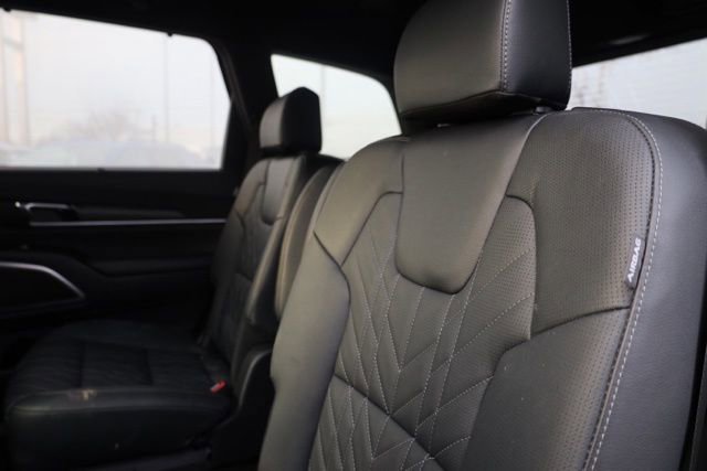 Used 2023 Kia Telluride EX X-Line image 34