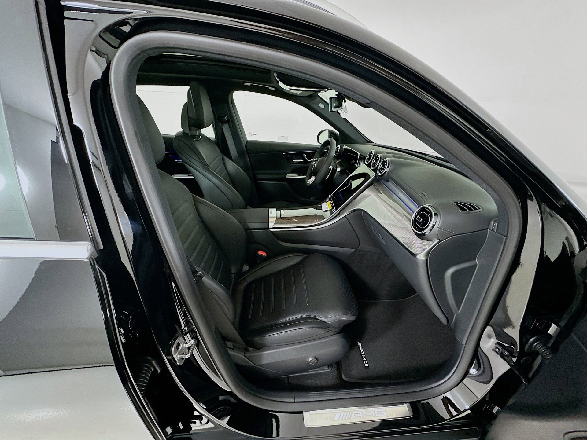 New 2026 Mercedes-Benz GLC 43 AMG 4MATIC image 32