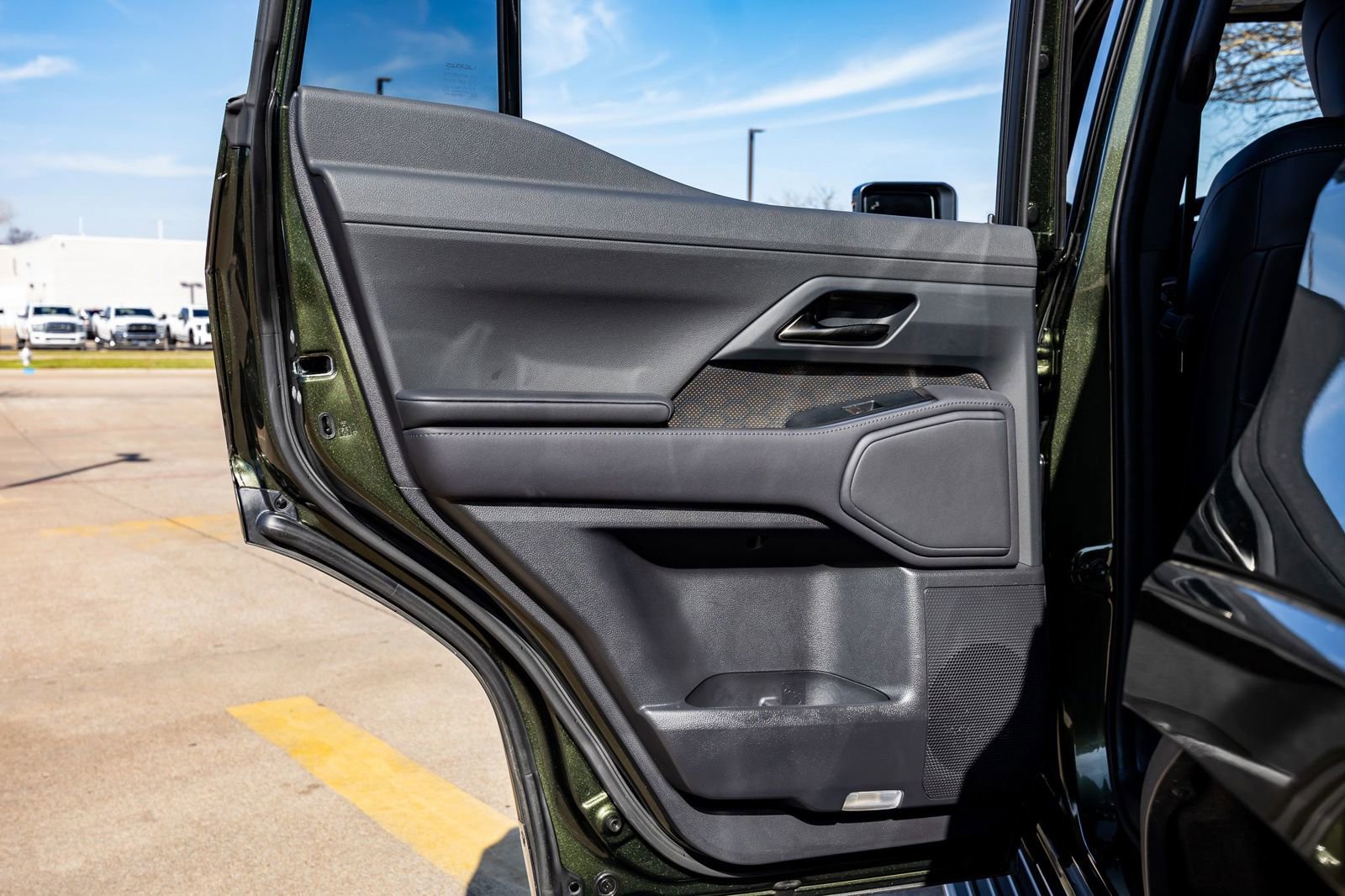 Used 2025 Lexus GX 550 550 Premium+ w/ Accessory Package (Z1) image 36