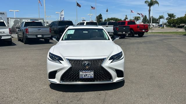Used 2018 Lexus LS 500 w/ Interior Upgrade Package RWD image 9