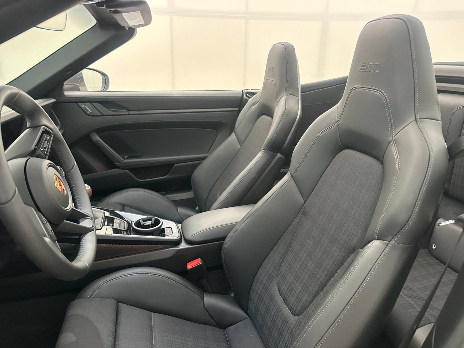 Certified 2026 Porsche 911 Carrera T RWD image 5