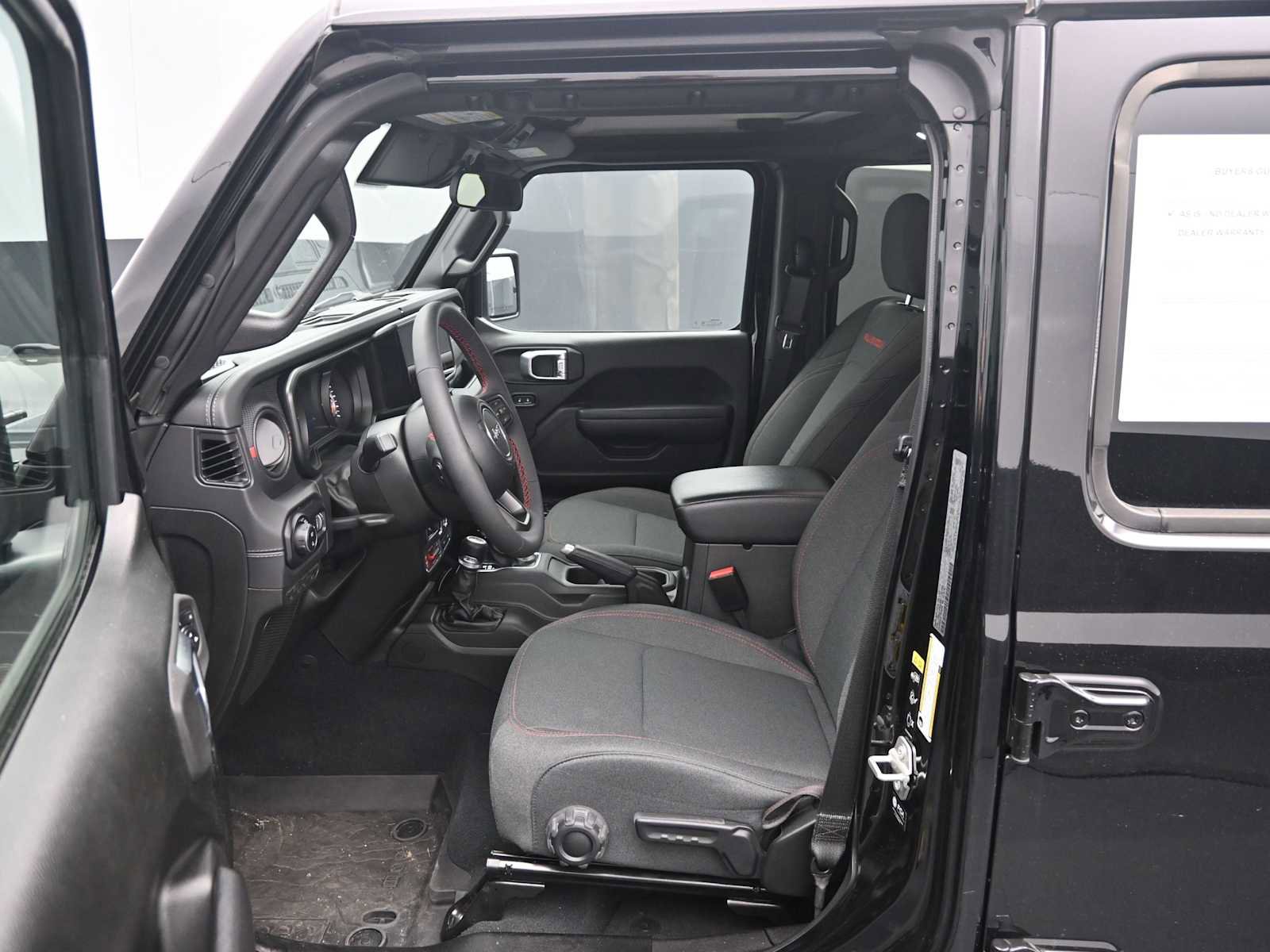 Used 2024 Jeep Gladiator Rubicon w/ Convenience Group image 14