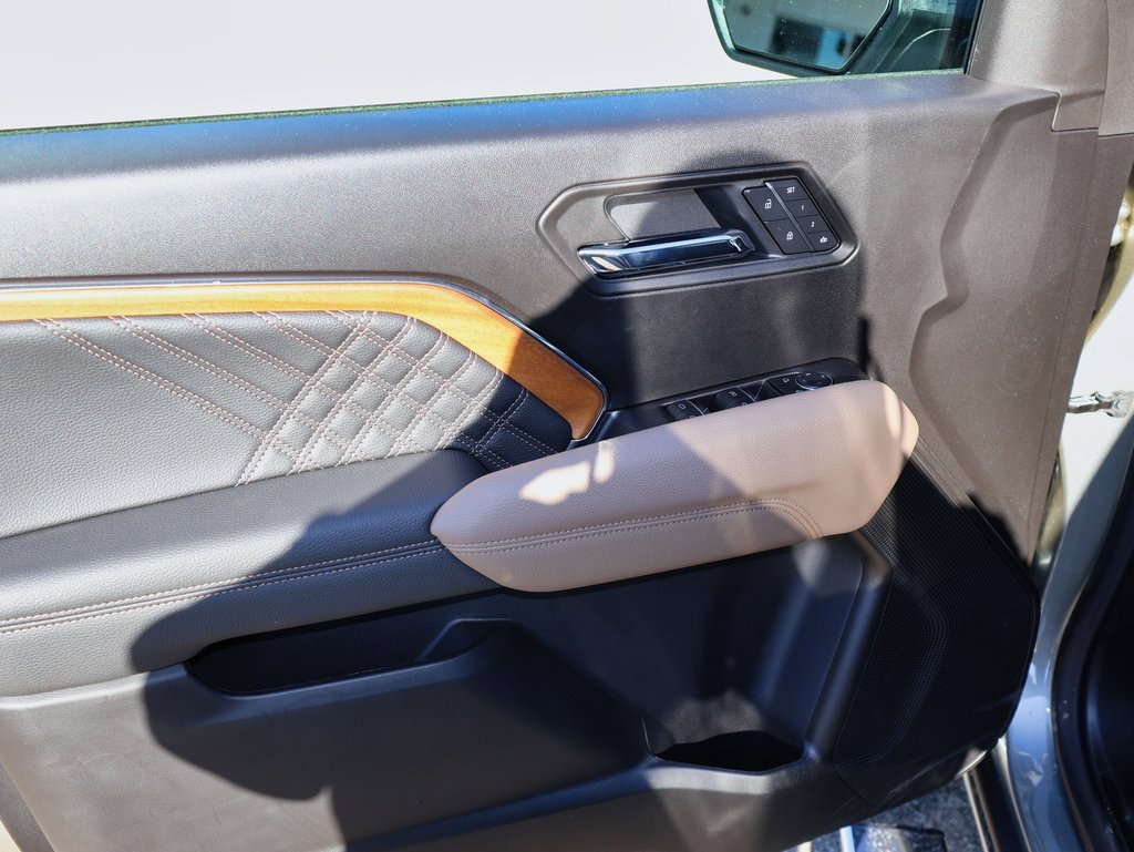 New 2026 GMC Canyon Denali image 10