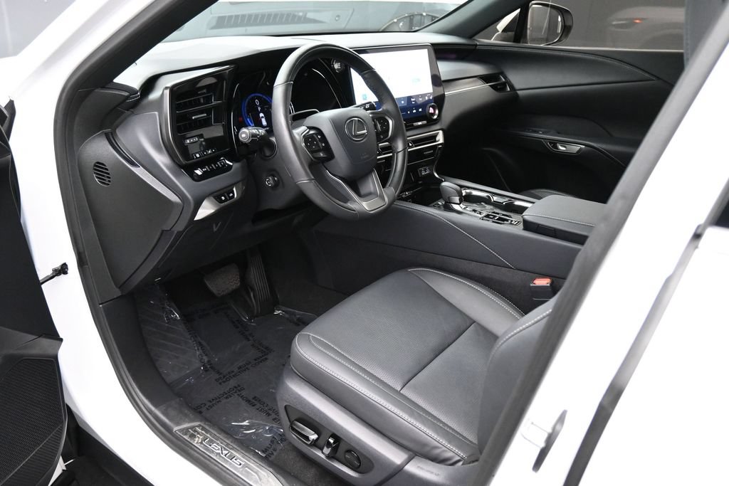 Used 2024 Lexus RX 350 Premium Plus w/ Convenience Package FWD image 2