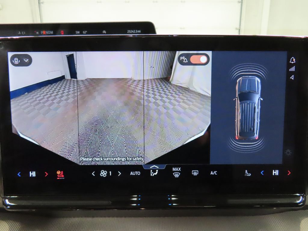 Used 2025 Ford Expedition Max Active image 20