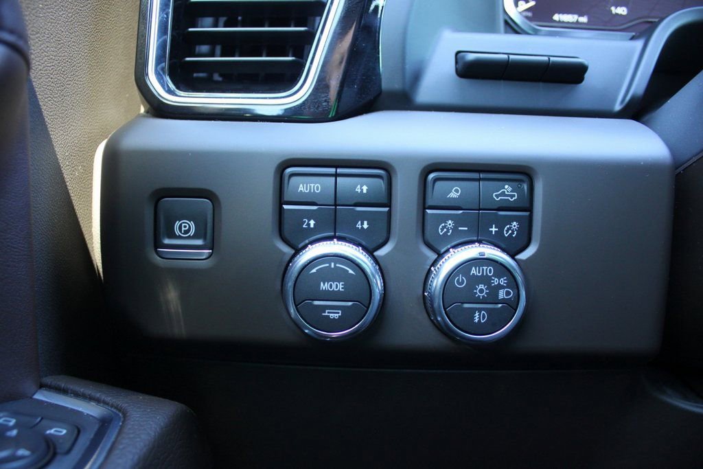 Used 2024 GMC Sierra 1500 Denali AWD/4WD image 14