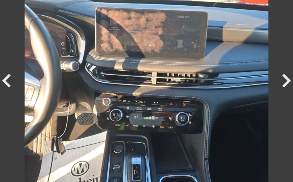 Used 2023 INFINITI QX60 Luxe w/ Cargo Package image 15