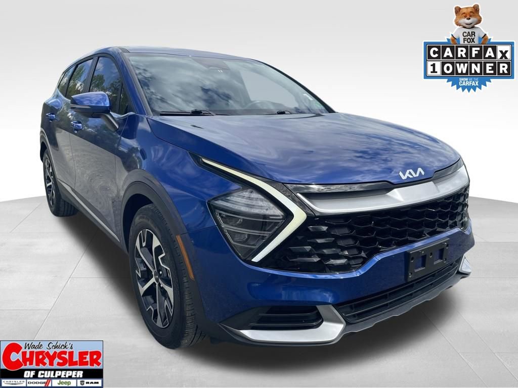 Used 2024 Kia Sportage EX image 1