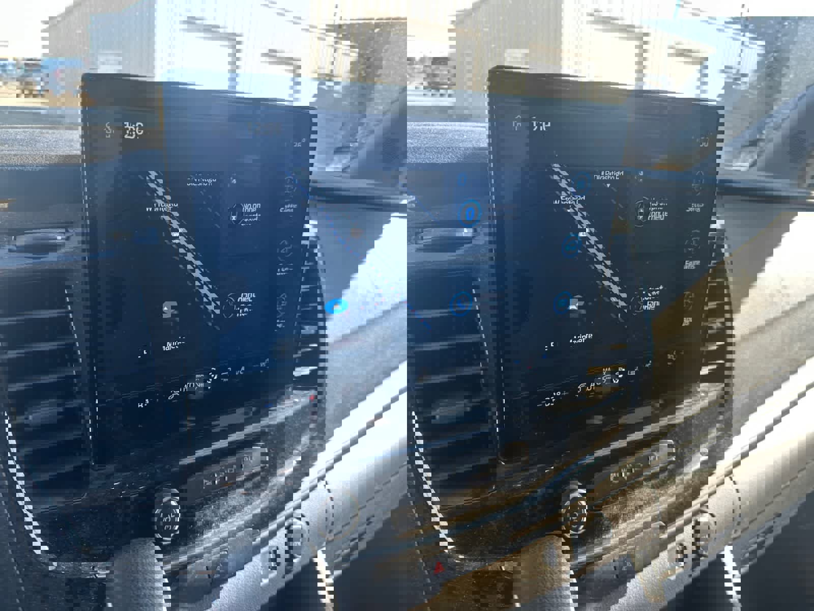 Used 2023 Ford Transit 350 XLT image 14