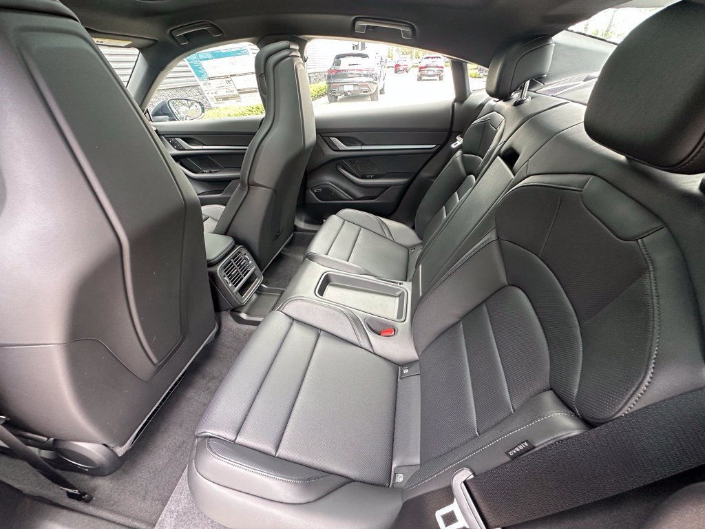Used 2026 Porsche Taycan RWD image 37