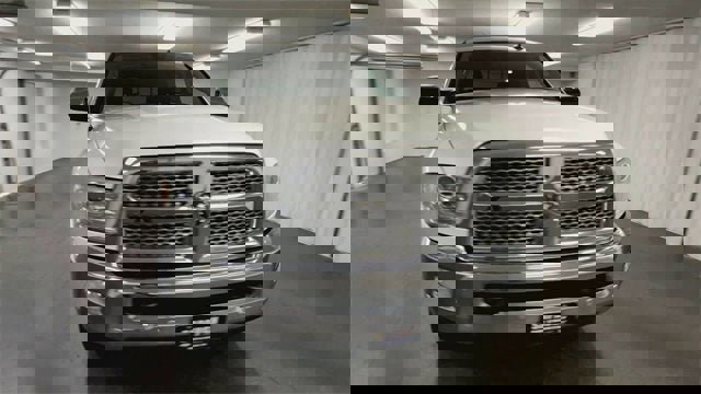Used 2016 RAM 2500 Laramie image 3